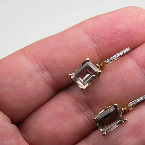 $2300 10k Yellow Gold 1/5ct Diamond & smoked quartzEarring
